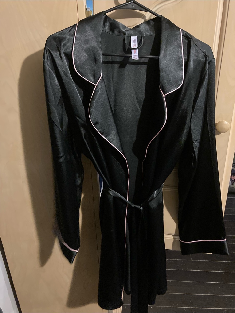 Gilligan & O'Malley Black Satin Robe with Pink Trim